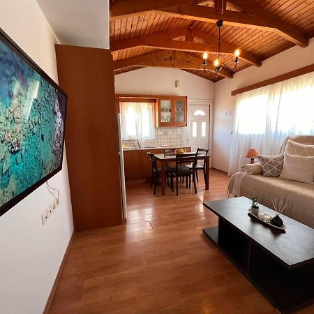 Cherrywood Creta Apartment Ierápetra Екстериор снимка